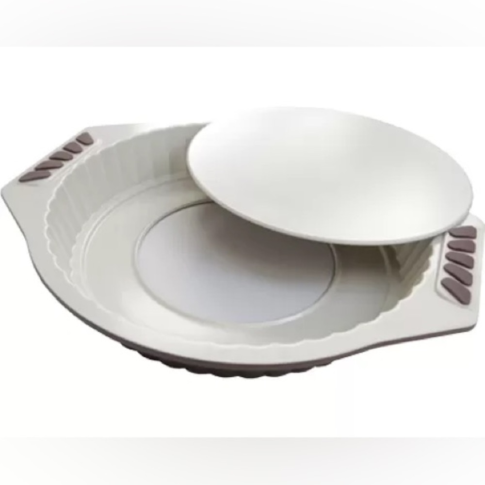 Paderno Flutted Pie Pan